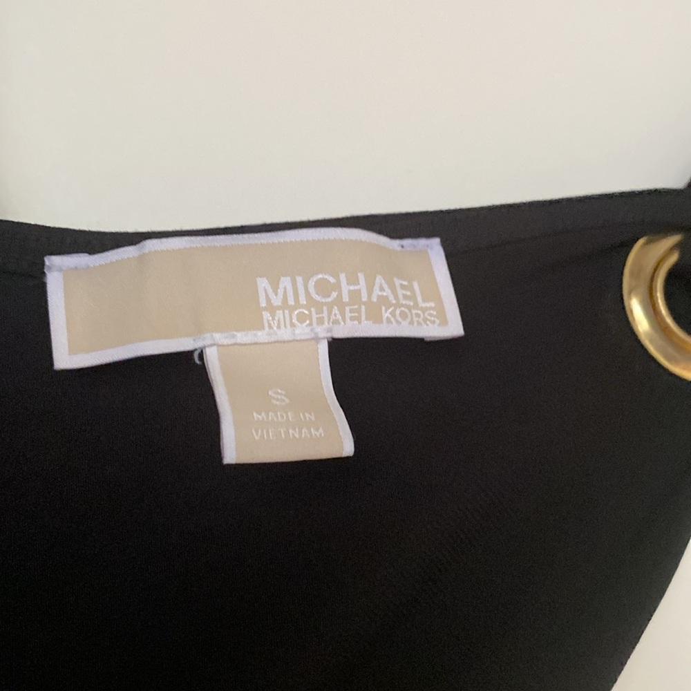 MK Top - Picture 4 of 5